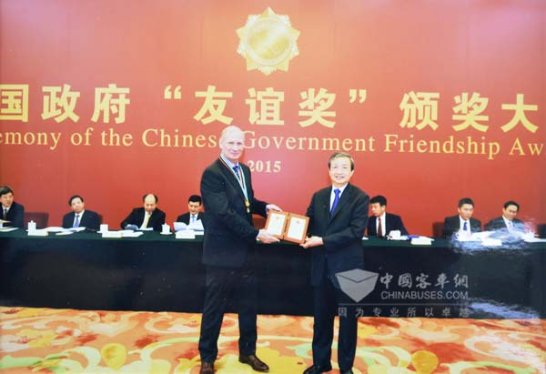 Robert Galyen喜獲中國政府“友誼獎”