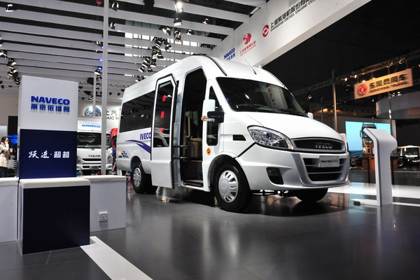 依維柯Power Daliy尊享版A42純電動客車