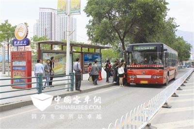 青海西寧：22日起試運行506路夜班公交