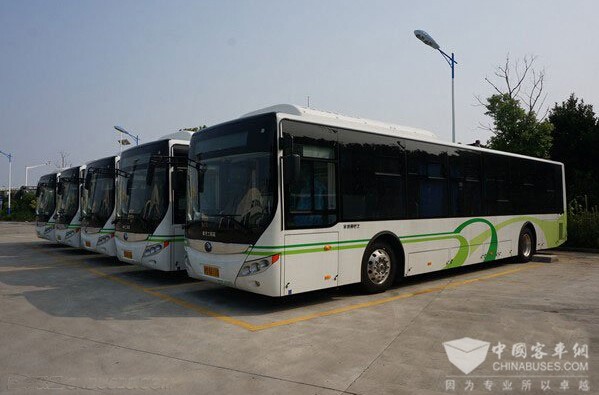 山西：純電動公交車在原平市投入運營
