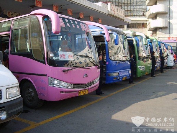 四川：成都市交委規(guī)范成彭專線客運(yùn)市場(chǎng)營(yíng)運(yùn)秩序