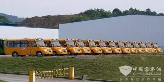 安源新型校車“小天使”產銷旺 1-4月銷量達300多輛