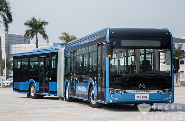 金龍客車XMQ6180G  “大塊頭”更有大智慧