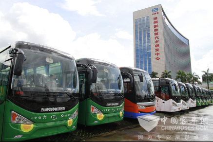 新能源汽車先行者“五洲龍”：站在現實高點遙望未來