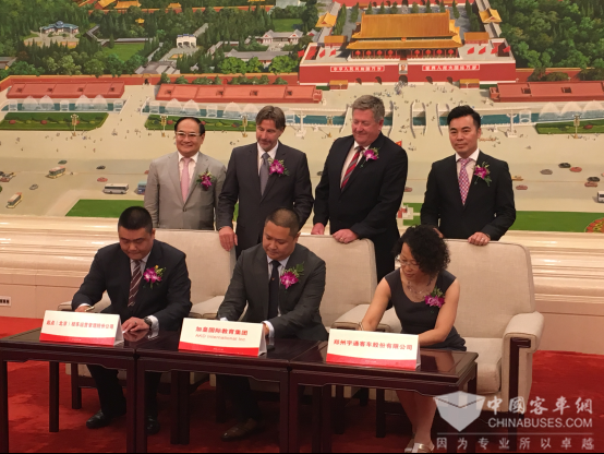 受高端市場偏愛 宇通成加拿大國際學校采購唯一指定校車