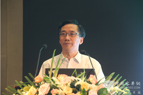 劉永東：中國電動汽車充電設施標準現狀及發展趨勢