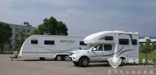 中國銀行江西分行領導蒞臨安源客車