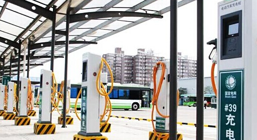 取他國之長，科學發展充電基礎設施