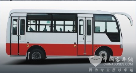 東風(fēng)客車EQ6732