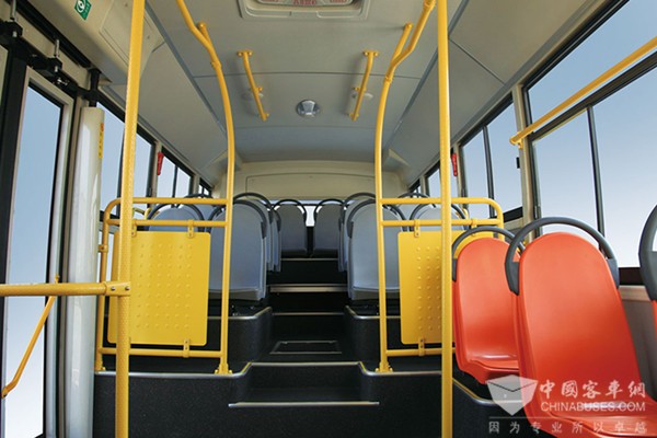 福田歐輝BJ6905ISG系列插電式混合動力城市客車