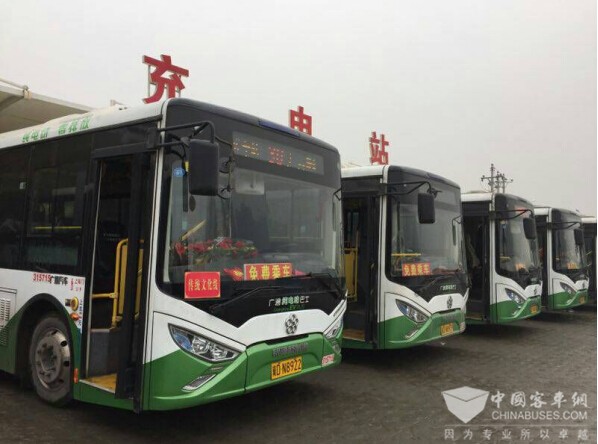 邯鄲公交營運的銀隆新能源客車