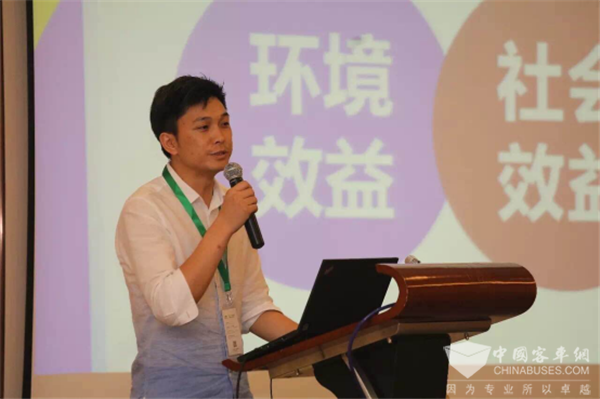 銀隆新能源“智”領2017廣州新能源智能車展