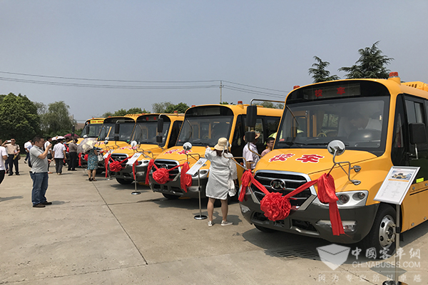 安凱觀點：打造“最安全的校車”需“內外兼修”