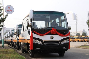 助力草原鐵路振興發展 東風超龍工程車批量交付呼局