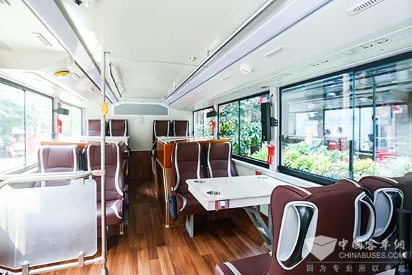 深圳旅游觀光巴士 開沃 純電動(dòng)雙層巴士