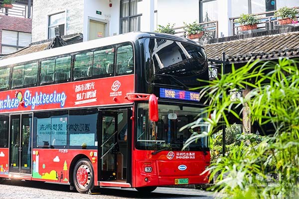 深圳旅游觀光巴士 開沃 純電動(dòng)雙層巴士