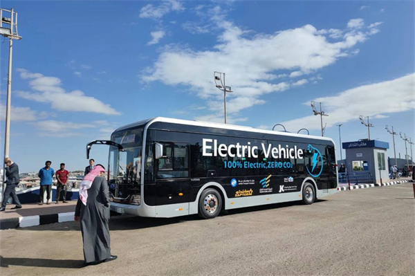 海外捷報！沙特首輛電動公交車，宇通新能源正式上線運營