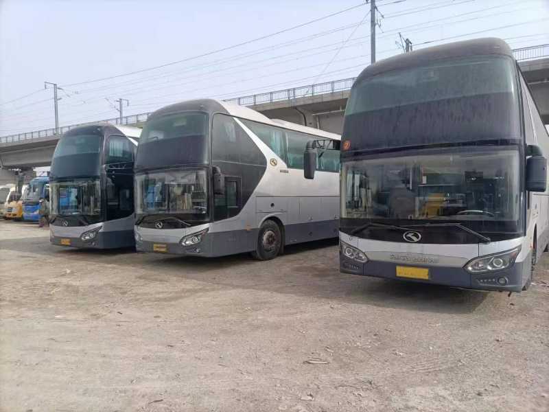 2015年8月 可提雙檔三胞胎國四一層半53座大金龍6119中門氣囊車
