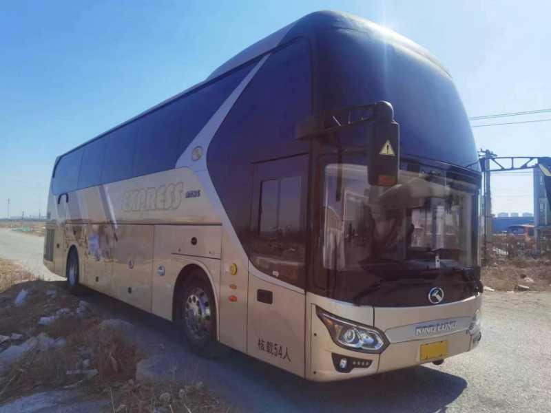 2017年8月 54座國五一手雙檔齊全大金龍6119一層半氣囊旅游車