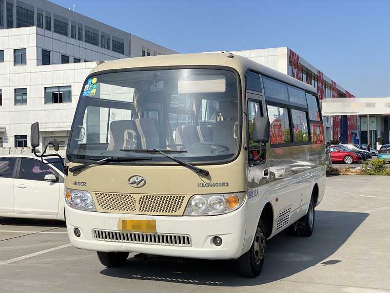 19座蘇州金龍中型客車