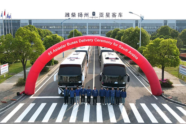亞星客車再次“出海” X9-3雙風擋豪華公路旅游車型發運沙特