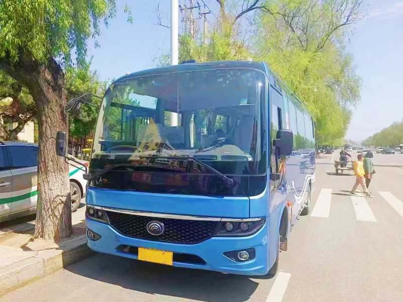 4臺(tái)東北配國(guó)五30座宇通6772有公告營(yíng)運(yùn)檔客車(chē)