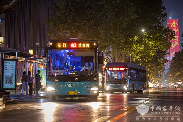 公共汽電車線網(wǎng) 設(shè)置和調(diào)整  客流 道路 場站 運(yùn)營條件