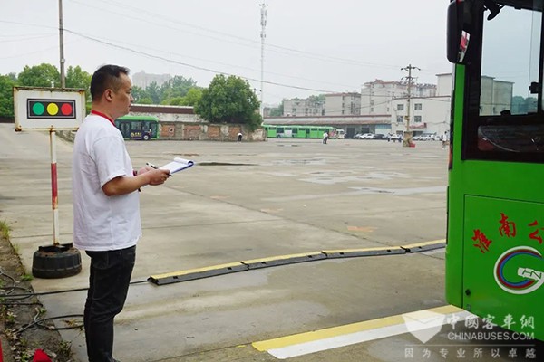 開(kāi)沃新能源汽車 新能源公交車 淮南公交 駕駛員 職業(yè)技能競(jìng)賽