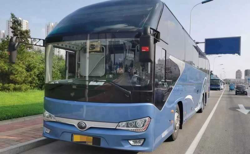 2019年4月 同款兩臺雙檔齊全56座國五后掉輪有暖氣宇通6148旅游車