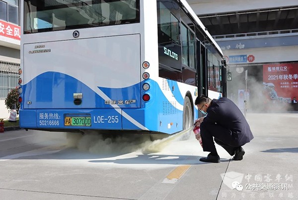 公交車輛 停車場 安全隱患 值守人員 應急處置