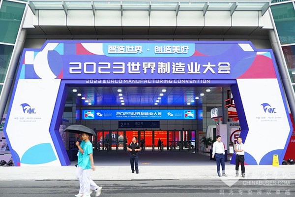 安凱客車 世界制造業(yè)大會 安凱A6 交通服務(wù)保障