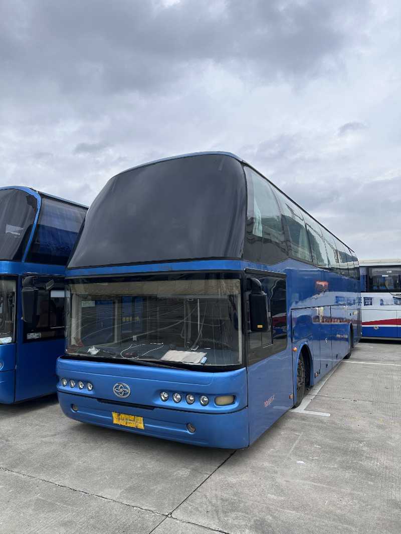 粵牌12米55座國四穗通大漢一手氣囊中門旅游車