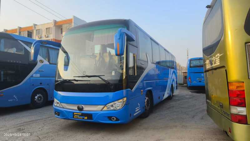 50座有暖氣大高一有營(yíng)運(yùn)檔案宇通6120氣囊車