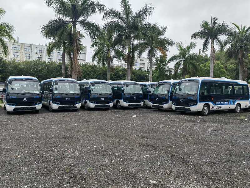 2023年5月 批量準新16座LNG考斯特旅游車