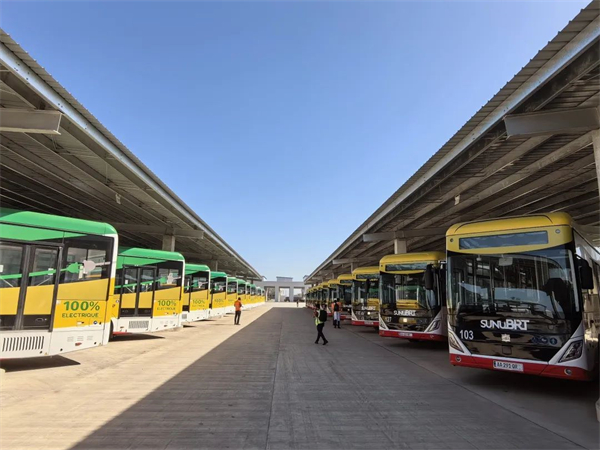 達(dá)喀爾BRT項目正式通車！中車電動助力提升當(dāng)?shù)爻鲂?>
										</a>									
									</div>
																<div   id=