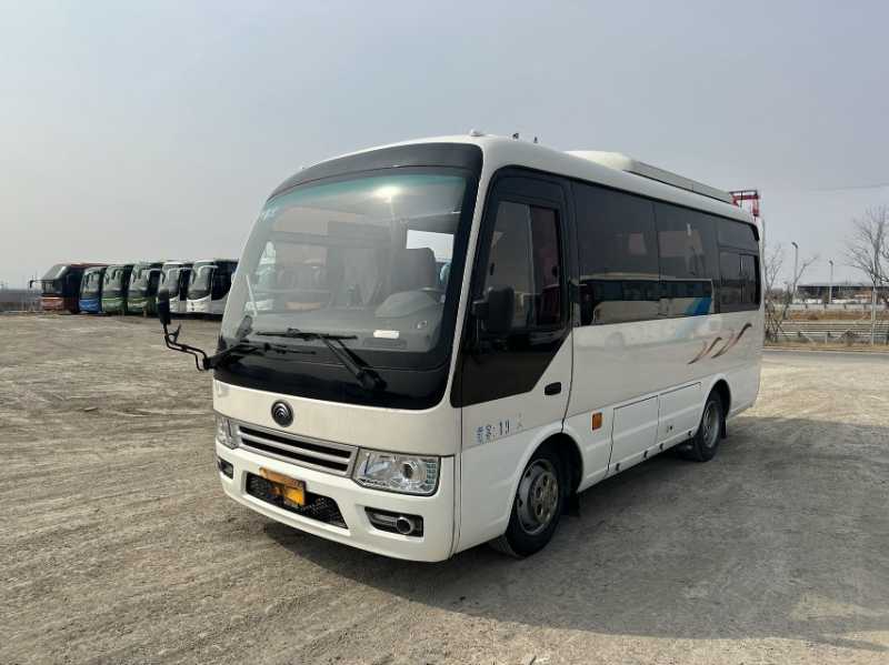 19座中型非營運國五宇通6609中巴 