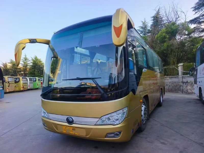 2021年5月 可提雙檔國五38座宇通6906中型高一級客車