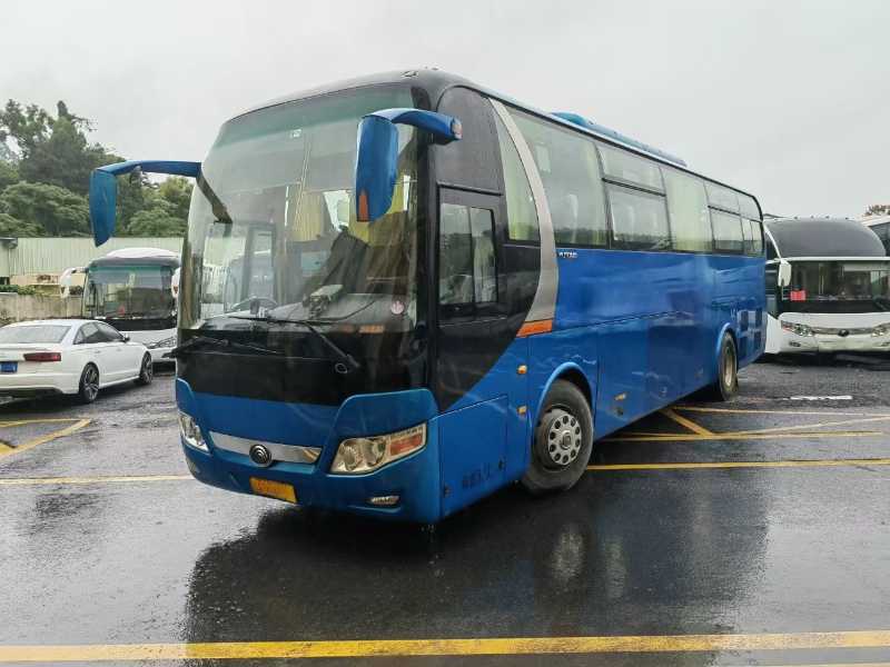三胞胎國四51座宇通6110氣囊旅游車 