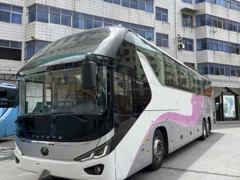 55座國五后吊輪宇通6137氣囊中門車