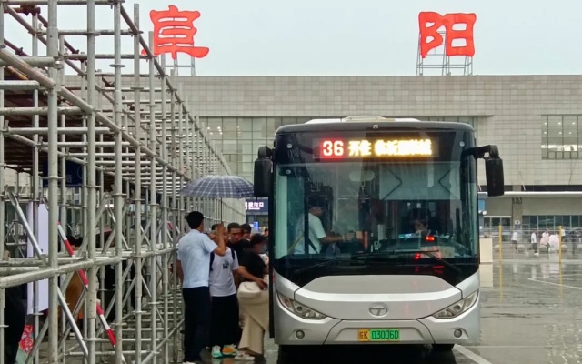 不懼“烤”驗 “伏”務出行 阜陽公交多措并舉護航“清涼路”