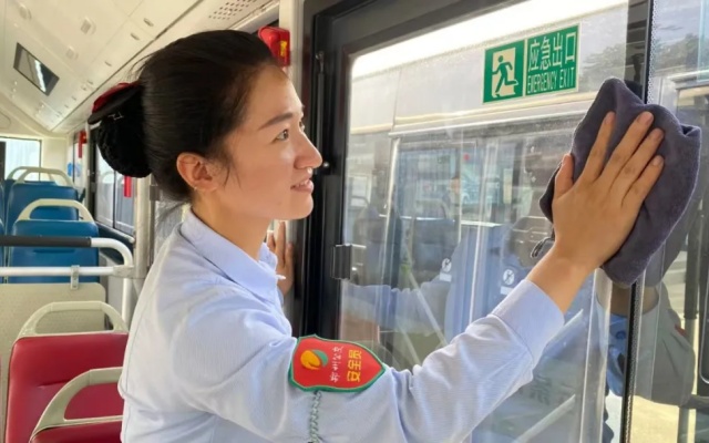 十米車廂的守護者 致敬我們最美的駕駛員！