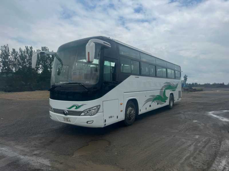 2017年11月 國五50座非營運宇通6119中門車