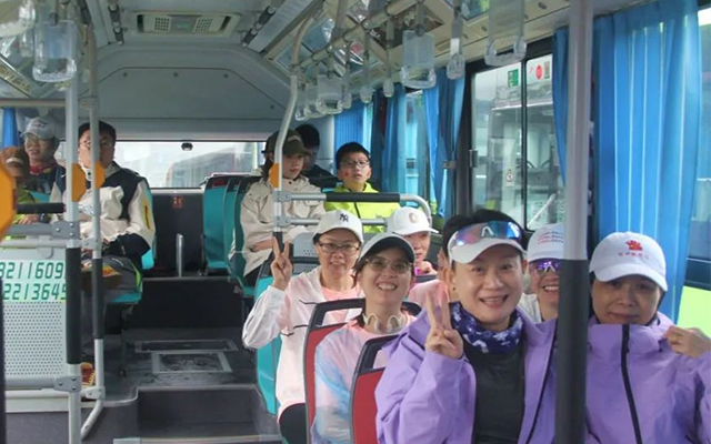 浪漫開跑 公交助力 紹興公交圓滿完成2024第三屆皂李湖1314環湖跑接駁