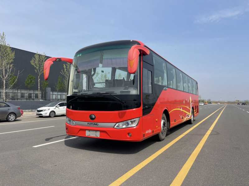  國五非營運54座宇通6125客車