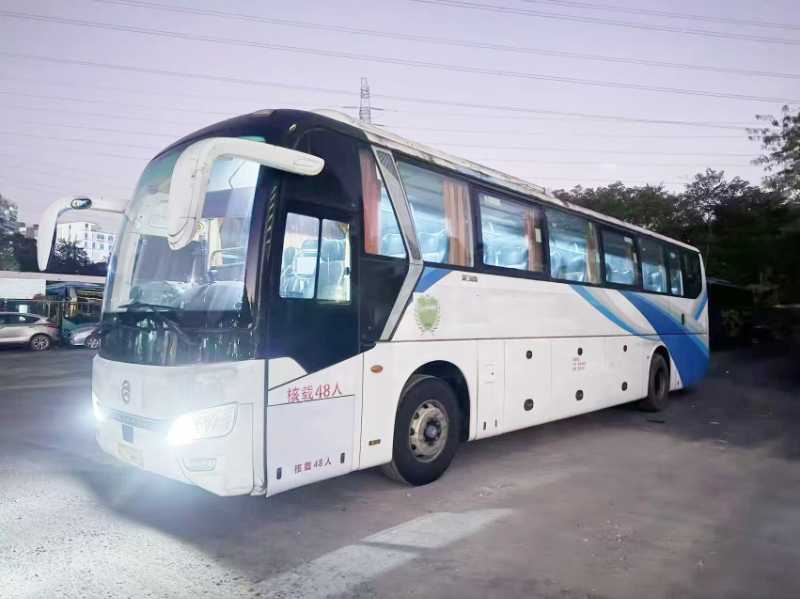 2018年9月 國五48座12米帶洗手間金旅6122旅游車 