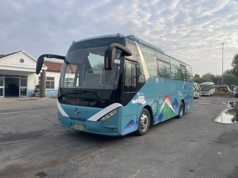 2018年6月 同款兩臺國五30座北方6900營運車