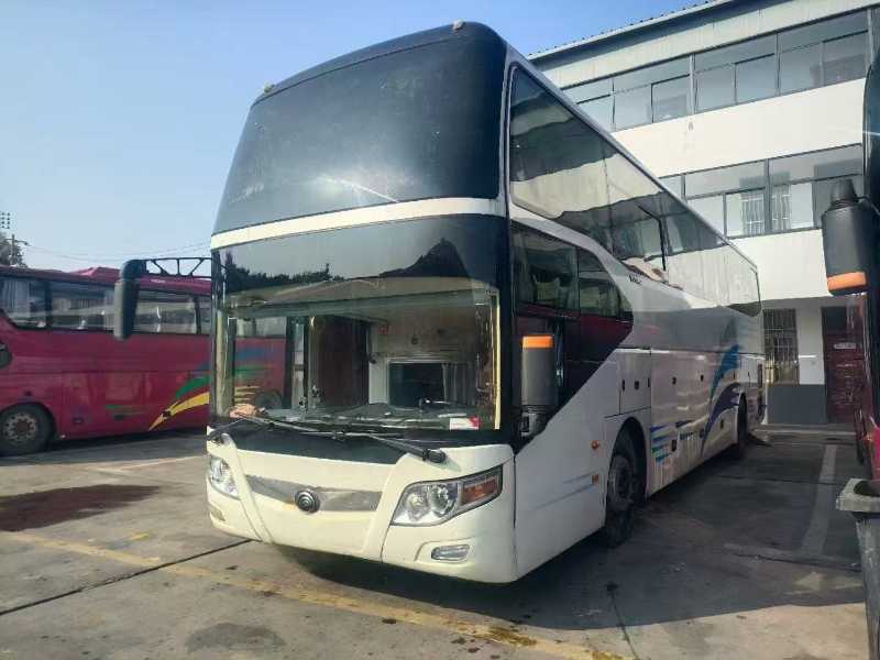 2016年12月上牌54座宇通6126營(yíng)運(yùn)車