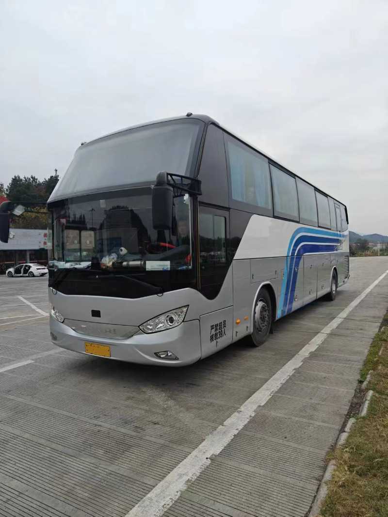 2020年上牌39座安凱6120氣囊旅游車