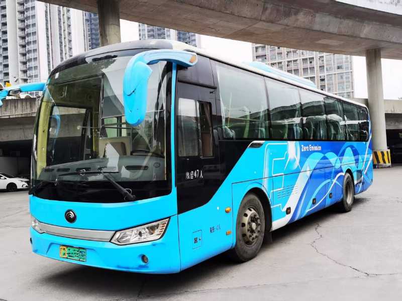 2015年上牌粵牌47座非營運宇通6115新能源電車