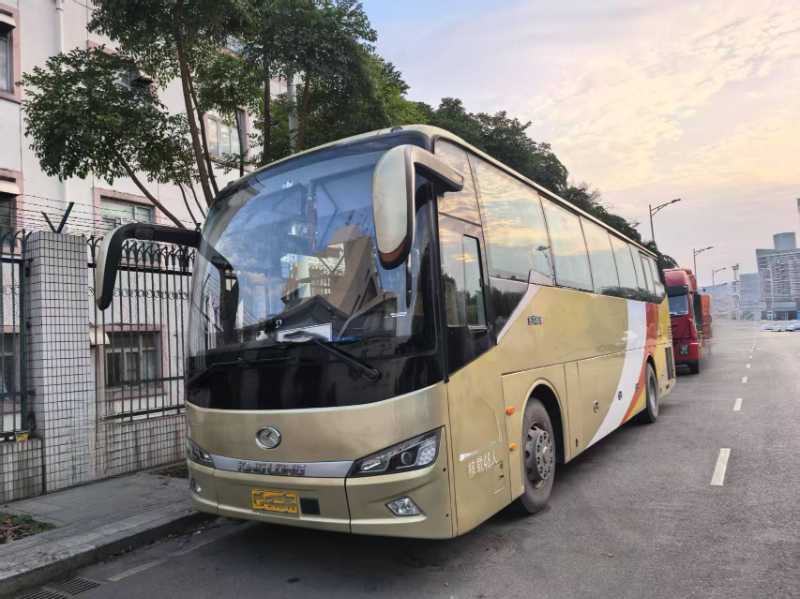 2019年6月上牌國(guó)五48座金龍6112旅游車